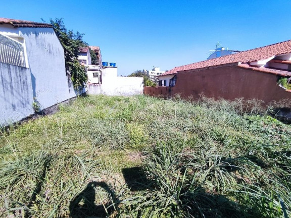Terreno à Venda, 360 m² em Jardim Amália - Volta Redonda