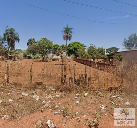 Terreno à Venda, 364 m² em Jardim Cristal - Aparecida De Goiânia