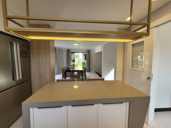 Imagem Casa com 4 Quartos à Venda, 350 m² em Taquaras - Balneário Camboriú