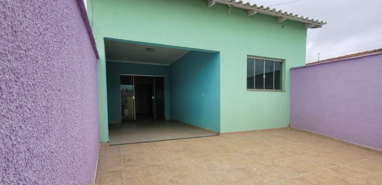 Casa com 2 Quartos à Venda, 210 m² em Jardim Ipiranga - Aparecida De Goiânia