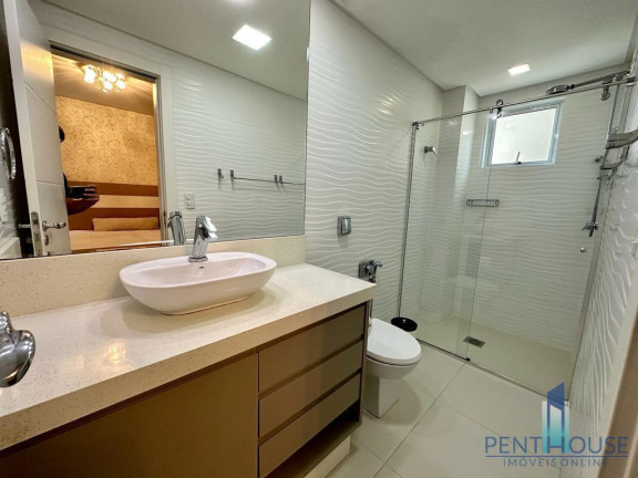 Imagem Apartamento com 3 Quartos à Venda, 190 m² em Centro - Balneário Camboriú Imagem Apartamento com 3 Quartos à Venda, 190 m² em Centro - Balneário Camboriú