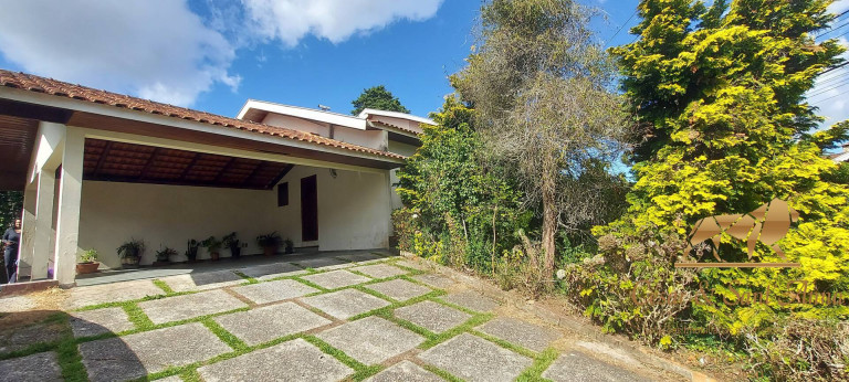 Imagem Casa com 6 Quartos à Venda, 1.300 m² em Alto Do Capivari - Campos Do Jordão