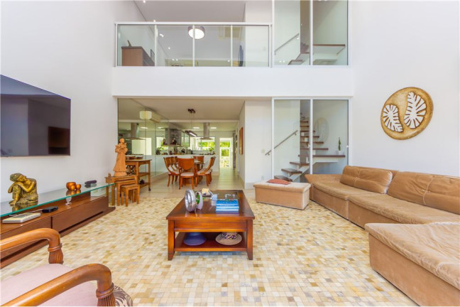 Casa com 5 Quartos à Venda,  em Balneário Praia Do Pernambuco - Guarujá
