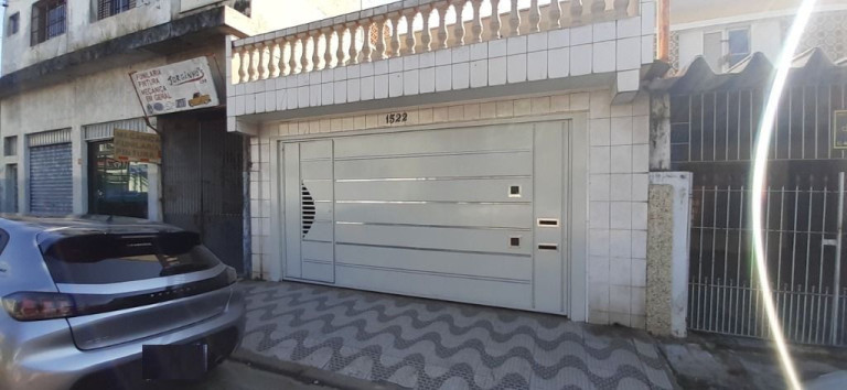 Sobrado com 3 Quartos à Venda, 165 m² em Vila Figueira - Suzano