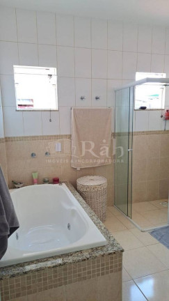 Imagem Sobrado com 3 Quartos à Venda, 198 m² em Centro - Camboriú