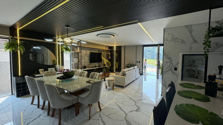 Imagem Casa de Condomínio com 4 Quartos à Venda, 300 m² em Prata - Teresópolis Imagem Casa de Condomínio com 4 Quartos à Venda, 300 m² em Prata - Teresópolis