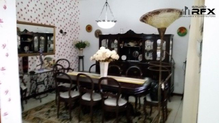 Imagem Casa com 3 Quartos à Venda, 525 m² em Maria Paula - Niterói