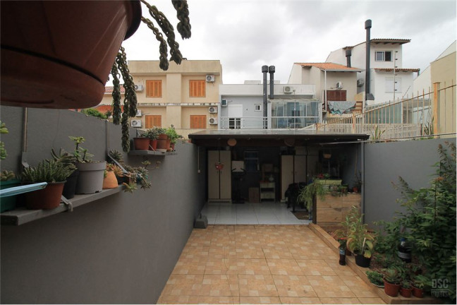 Imagem Casa com 3 Quartos à Venda,  em Guarujá - Porto Alegre