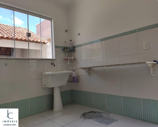 Imagem Casa com 5 Quartos à Venda,  em Condomínio Moradas Da Serra - São Lourenço