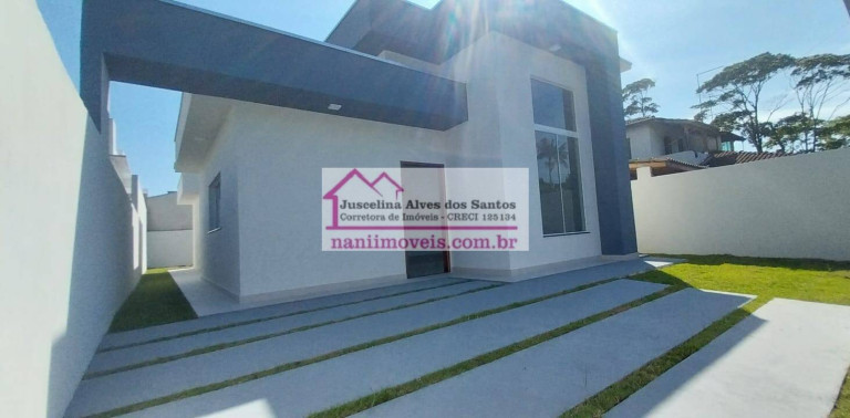 Imagem Casa com 3 Quartos à Venda, 250 m² em Massaguaçu - Caraguatatuba