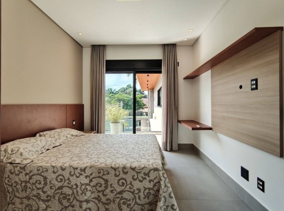 Imagem Casa com 5 Quartos à Venda, 350 m² em Riviera De São Lourenço - Bertioga Imagem Casa com 5 Quartos à Venda, 350 m² em Riviera De São Lourenço - Bertioga