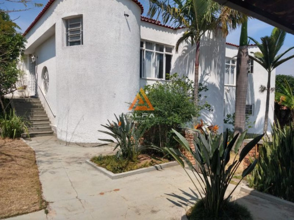 Imagem Casa com 4 Quartos à Venda, 378 m²