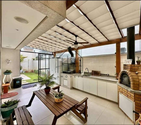Imagem Casa de Condomínio com 4 Quartos à Venda, 190 m² em Parque Rincão - Cotia Imagem Casa de Condomínio com 4 Quartos à Venda, 190 m² em Parque Rincão - Cotia