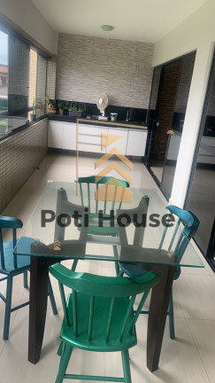 Imagem Imóvel com 3 Quartos à Venda, 307 m² em Candelária - Natal Imagem Imóvel com 3 Quartos à Venda, 307 m² em Candelária - Natal