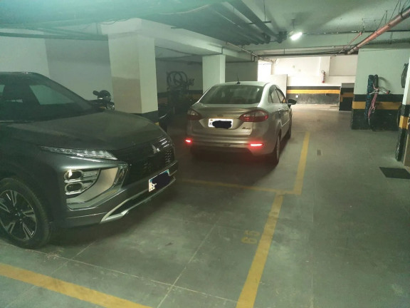 Imagem Imóvel com 2 Quartos à Venda, 87 m² em Icaraí - Niterói Imagem Imóvel com 2 Quartos à Venda, 87 m² em Icaraí - Niterói
