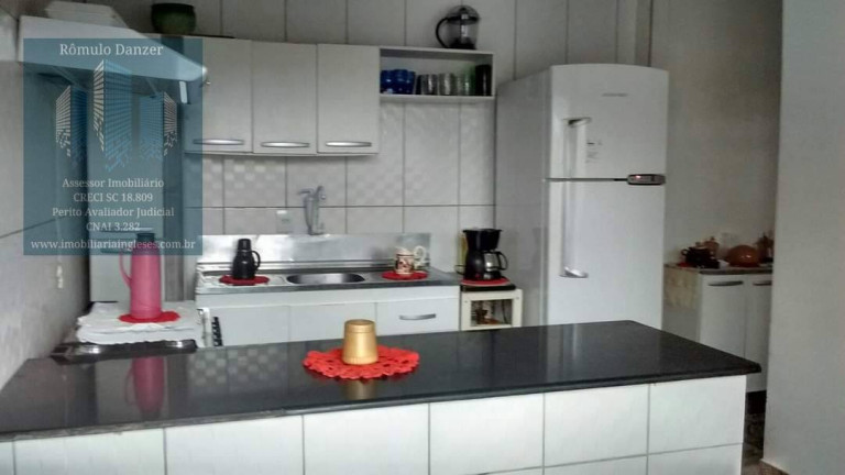 Imagem Casa com 4 Quartos à Venda, 150 m² em São João Do Rio Vermelho - Florianópolis Imagem Casa com 4 Quartos à Venda, 150 m² em São João Do Rio Vermelho - Florianópolis