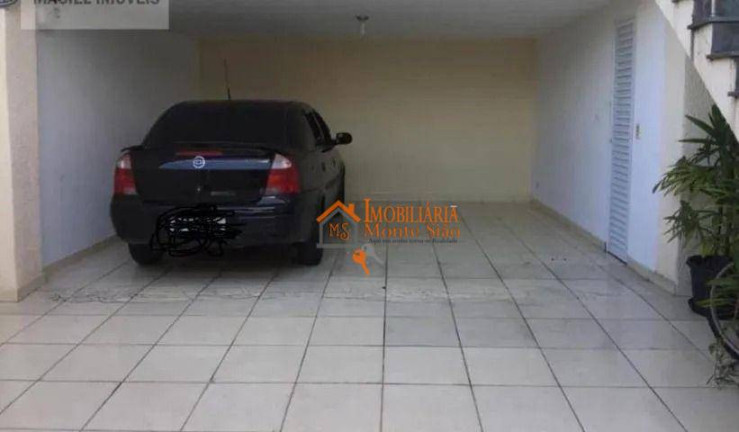 Imagem Sobrado com 3 Quartos à Venda, 175 m² em Jardim Santa Clara - Guarulhos Imagem Sobrado com 3 Quartos à Venda, 175 m² em Jardim Santa Clara - Guarulhos