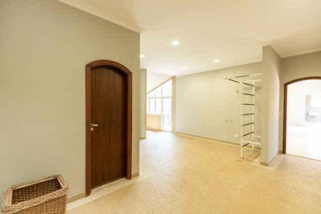 Imagem Casa com 6 Quartos à Venda, 670 m² em Ribeirânia - Ribeirão Preto
