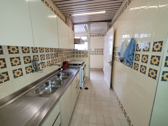 Imagem Apartamento com 3 Quartos à Venda, 140 m² em Pitangueiras - Guarujá Imagem Apartamento com 3 Quartos à Venda, 140 m² em Pitangueiras - Guarujá