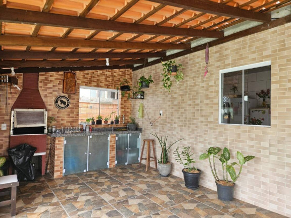 Imagem Casa com 6 Quartos à Venda, 160 m² em Centro - Balneário Barra Do Sul