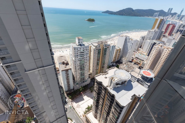Imagem Apartamento com 4 Quartos à Venda, 182 m² em Centro - Balneário Camboriú Imagem Apartamento com 4 Quartos à Venda, 182 m² em Centro - Balneário Camboriú