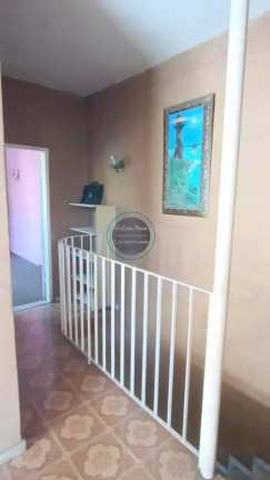 Imagem Casa com 5 Quartos à Venda, 218 m²