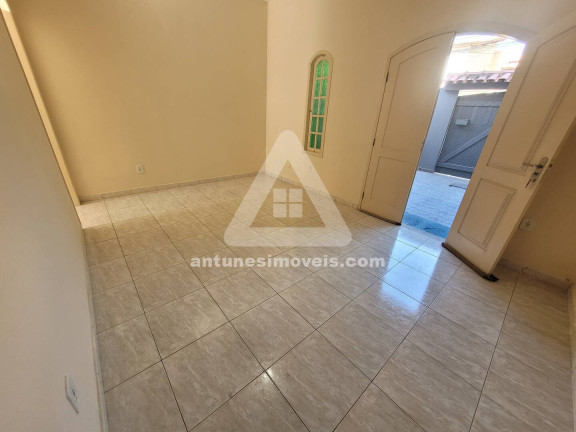 Imagem Casa com 2 Quartos à Venda, 200 m² em Jardim Flamboyant - Cabo Frio