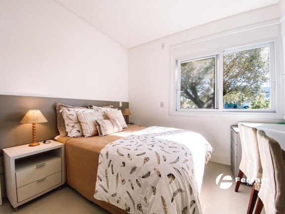 Imagem Casa de Condomínio com 5 Quartos à Venda, 380 m² em Centro - Xangri-lá Imagem Casa de Condomínio com 5 Quartos à Venda, 380 m² em Centro - Xangri-lá
