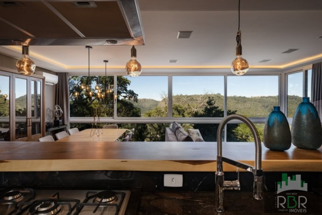 Imagem Apartamento com 3 Quartos à Venda, 173 m² em Região Das Hortênsias
