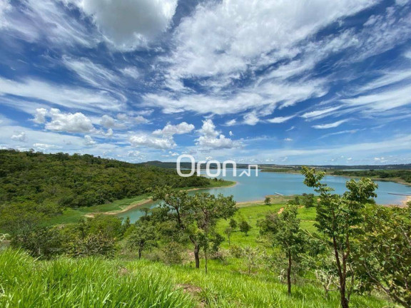 Terreno à Venda, 714 m² em Fazenda Canoa - Lago Corumbá Lv - Silvânia