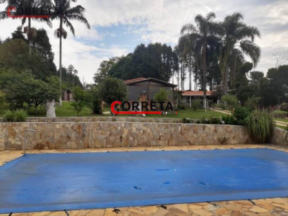 Imagem Chácara com 8 Quartos à Venda, 3.200 m² em Votorantim - Ibiúna