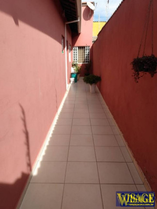 Imagem Casa com 3 Quartos à Venda, em Cid. Jardim - Jacareí Imagem Casa com 3 Quartos à Venda, em Cid. Jardim - Jacareí