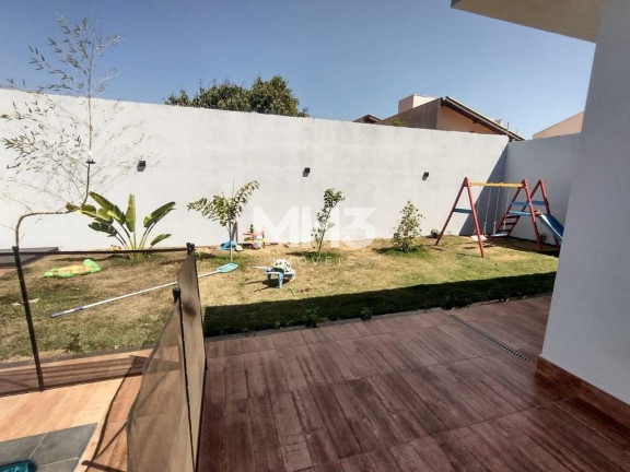 Imagem Casa com 3 Quartos à Venda, 244 m² em Parque Bom Retiro - Paulínia