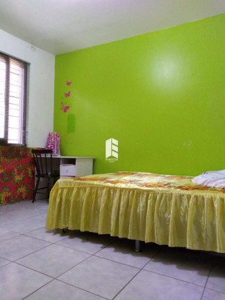 Imagem Casa com 4 Quartos à Venda, 270 m² em Duque De Caxias - Santa Maria