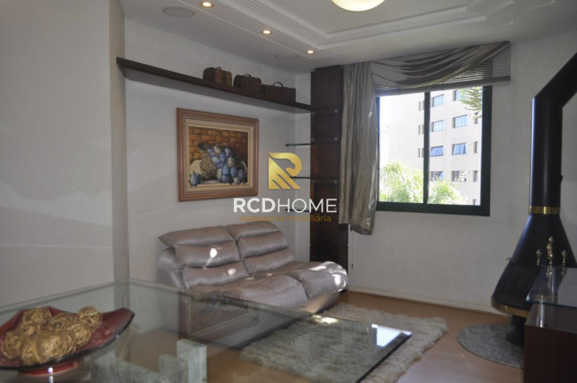 Imagem Apartamento com 3 Quartos à Venda, 140 m² em Centro - Curitiba