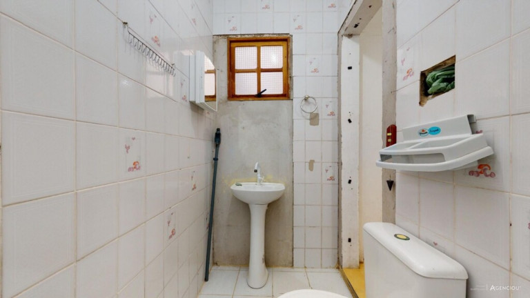 Imagem Imóvel com 4 Quartos à Venda, em Guarujá - Porto Alegre Imagem Imóvel com 4 Quartos à Venda, em Guarujá - Porto Alegre