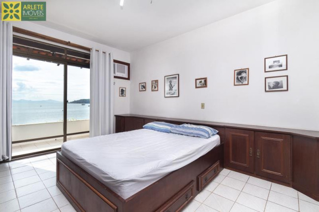 Casa com 4 Quartos para Alugar ou Temporada, 150 m² em Centro - Porto Belo