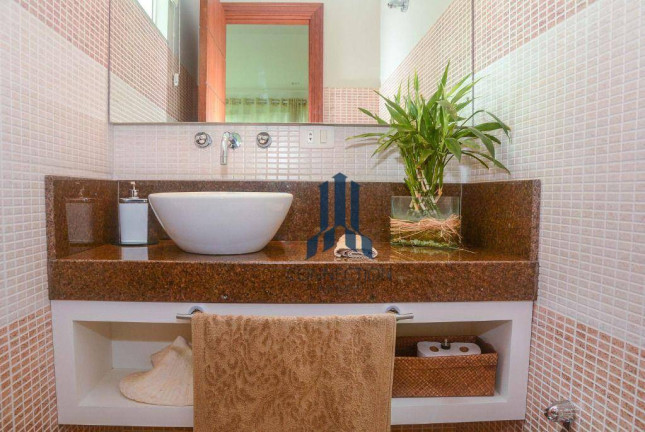 Imagem Casa com 3 Quartos à Venda, 379 m² em Santa Felicidade - Curitiba