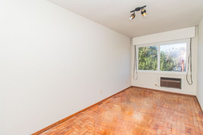 Imagem Apartamento com 2 Quartos à Venda, 58 m² em Vila Ipiranga - Porto Alegre