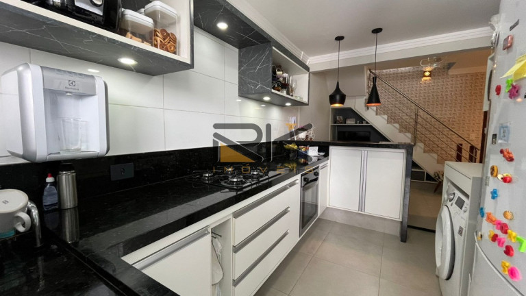 Imagem Cobertura com 3 Quartos à Venda, 94 m² em Itaguá - Ubatuba Imagem Cobertura com 3 Quartos à Venda, 94 m² em Itaguá - Ubatuba