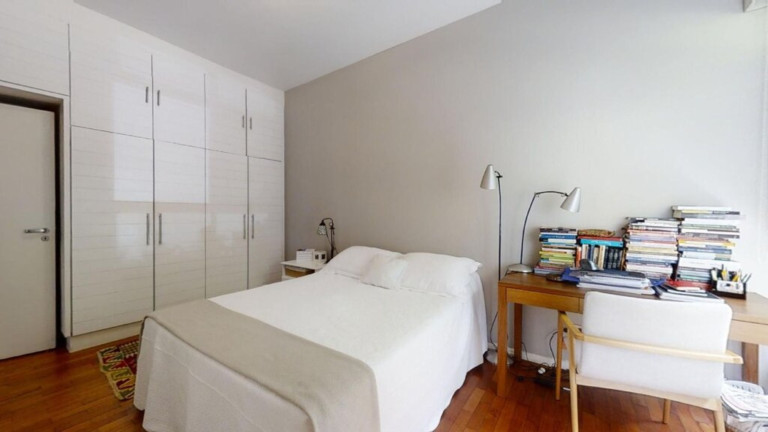 Imagem Imóvel com 3 Quartos à Venda, 119 m² em Lagoa - Rio De Janeiro Imagem Imóvel com 3 Quartos à Venda, 119 m² em Lagoa - Rio De Janeiro