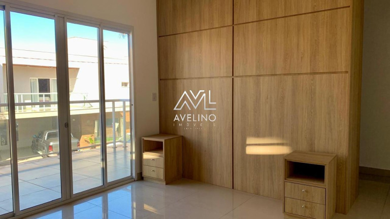 Imagem Sobrado com 1 Quarto à Venda, 10 m² em Tiradentes - Campo Grande Imagem Sobrado com 1 Quarto à Venda, 10 m² em Tiradentes - Campo Grande