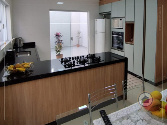 Casa com 3 Quartos à Venda, 136 m² em Vila Galvão - Guarulhos