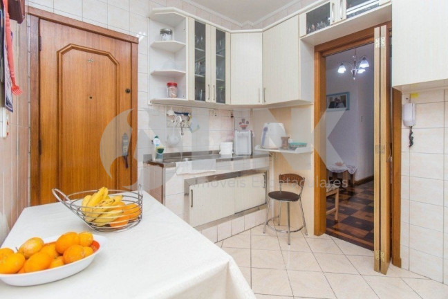 Imagem Apartamento com 3 Quartos à Venda, 68 m² em Centro Histórico - Porto Alegre Imagem Apartamento com 3 Quartos à Venda, 68 m² em Centro Histórico - Porto Alegre