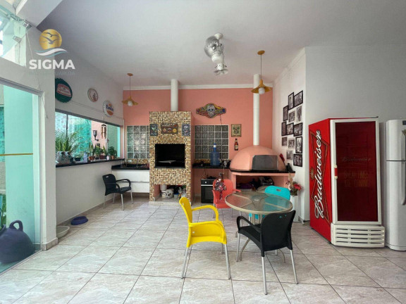 Imagem Casa com 6 Quartos à Venda, 379 m² em Jardim Albamar - Guarujá Imagem Casa com 6 Quartos à Venda, 379 m² em Jardim Albamar - Guarujá
