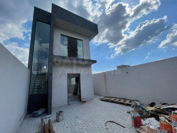 Imagem Casa com 3 Quartos à Venda, 110 m² em Villas Do Jaguari - Santana De Parnaíba Imagem Casa com 3 Quartos à Venda, 110 m² em Villas Do Jaguari - Santana De Parnaíba