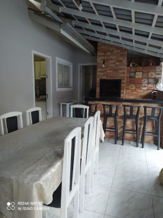 Imagem Casa com 2 Quartos à Venda, 135 m² em Bairro Universitário - Tijucas