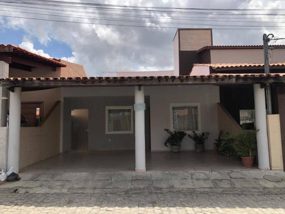 Casa com 3 Quartos à Venda, 131 m² em Mangabeira - Feira De Santana