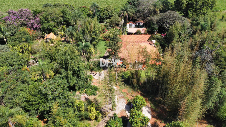 Imagem Imóvel com 16 Quartos à Venda, 4.400 m² em Planaltina - Brasília Imagem Imóvel com 16 Quartos à Venda, 4.400 m² em Planaltina - Brasília