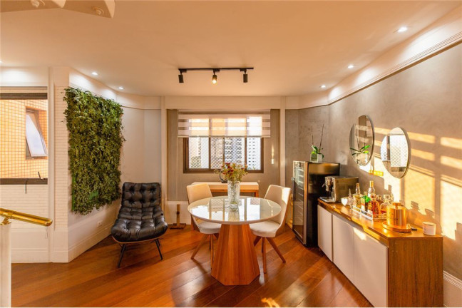 Imagem Imóvel com 4 Quartos à Venda, 327 m² em Chácara Klabin - São Paulo